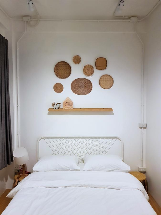 Simple to Sleep Hostel Bangkok Esterno foto